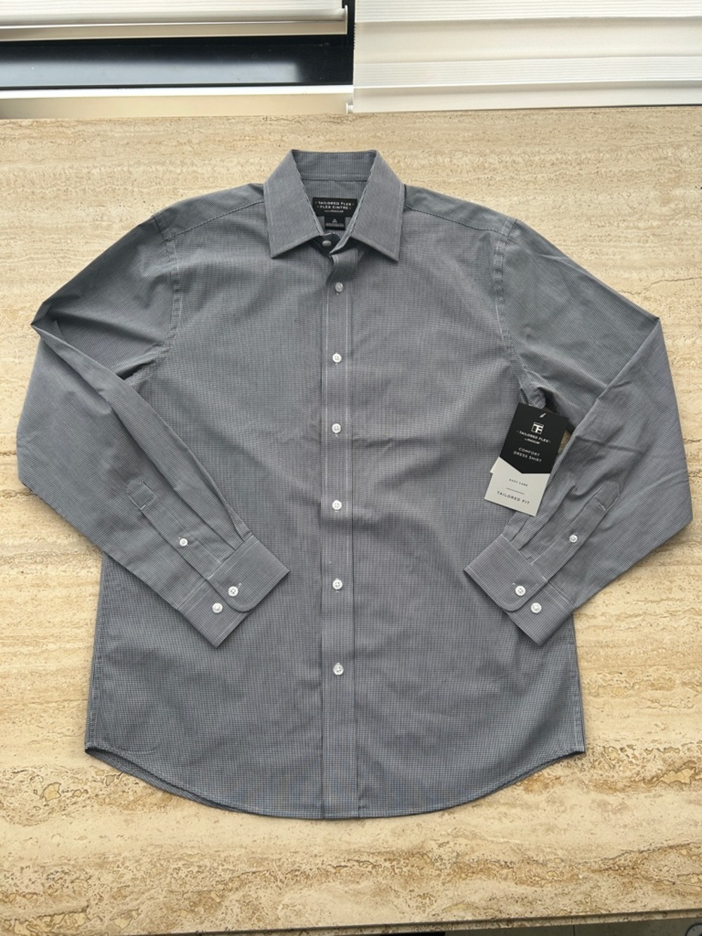 NEW 🆕 Haggar Confort Dress Shirt black and white with tags size M